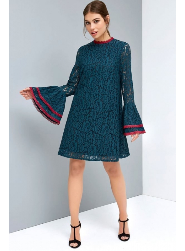 Lace dress with ruffled sleeves "Peacock feather"
