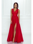 Maxi šaty „Red love“ s krajkou a hrubými ramínky