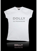DOLLY signature T-shirt „DOLLY in progress“